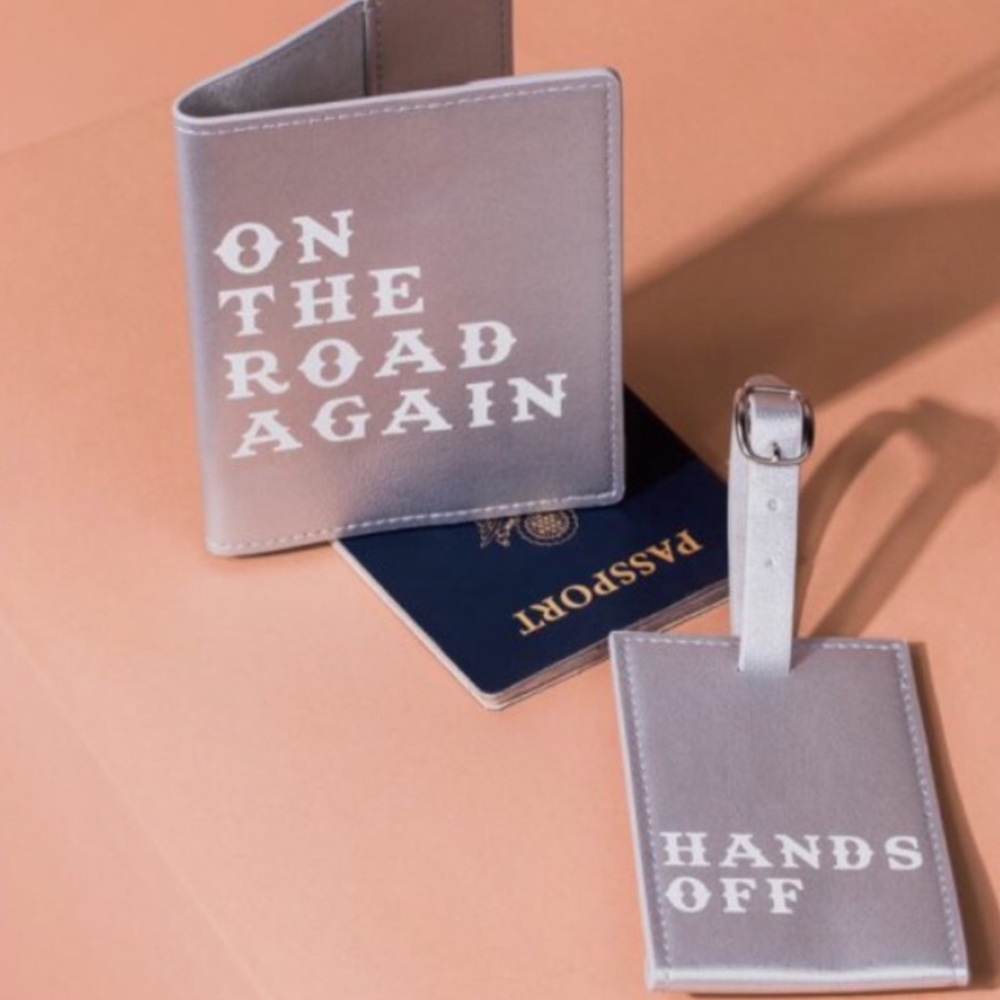 Silver Passport & Luggage Tag Combo Vegan Leather